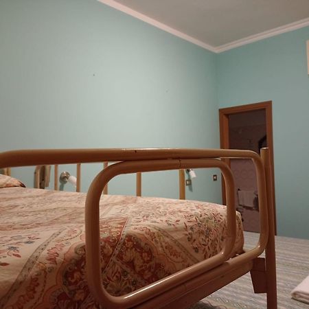 Hotel Toschi Лидо-ди-Классе Экстерьер фото